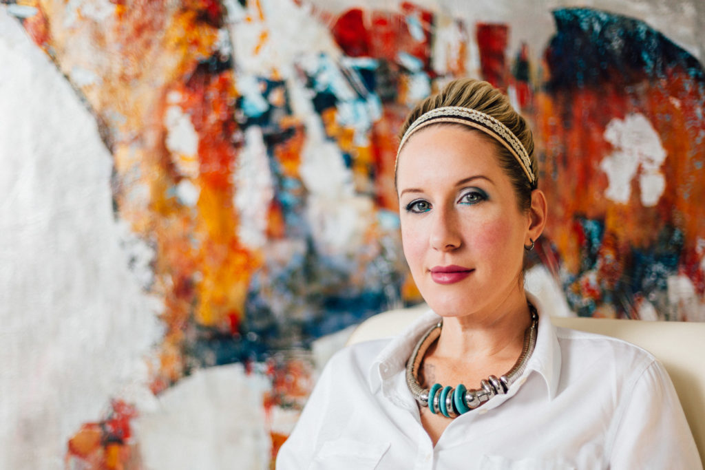 Lisa MacchiaroliPortrait Lisa Macchiaroli, in her studio, Portland, OR